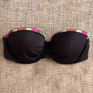 Victoria’s Secret the Flirt Bandeau swim top